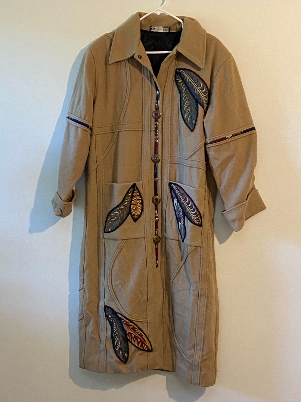 Vintage Coloratura Wool Southwestern Feather Detail Tan Trench Coat